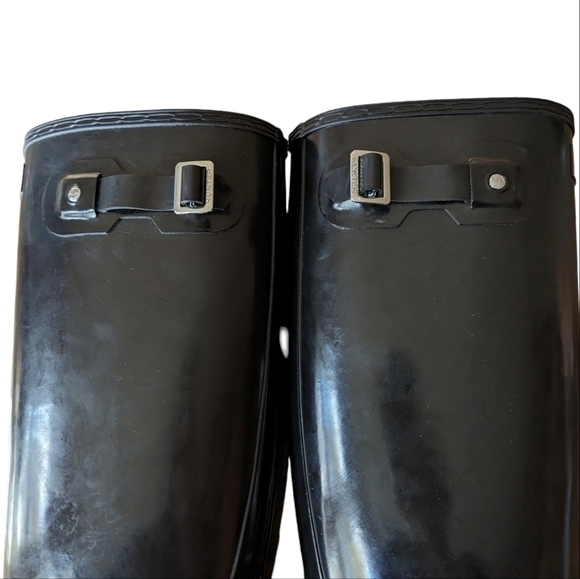 Hunter Black Women's Winter & Rain Boots - Picture 4 of 9